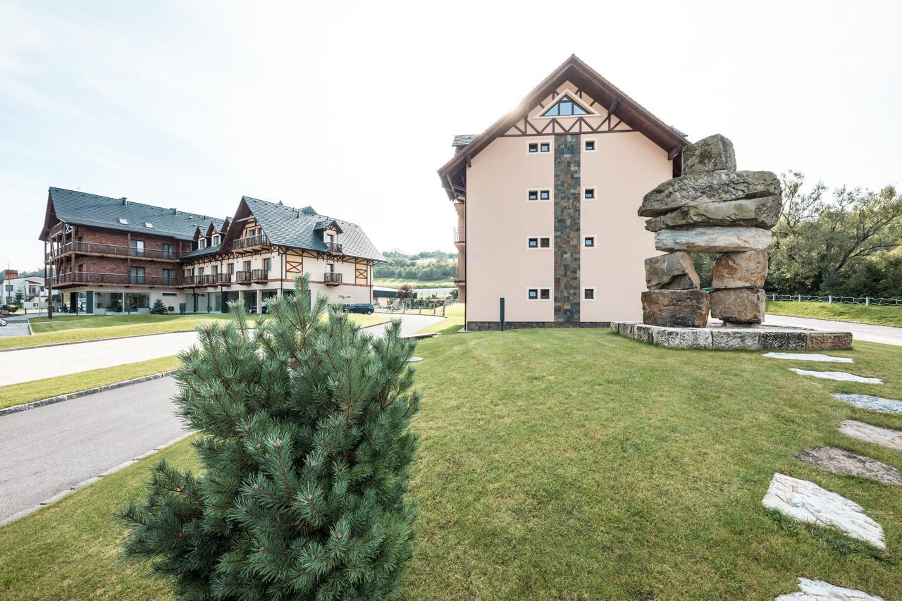 Village Resort Hanuliak Apartmany Bela  Bagian luar foto